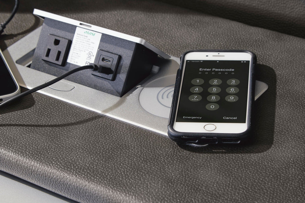 Fyne-Dyme Power Reclining Loveseat with Console