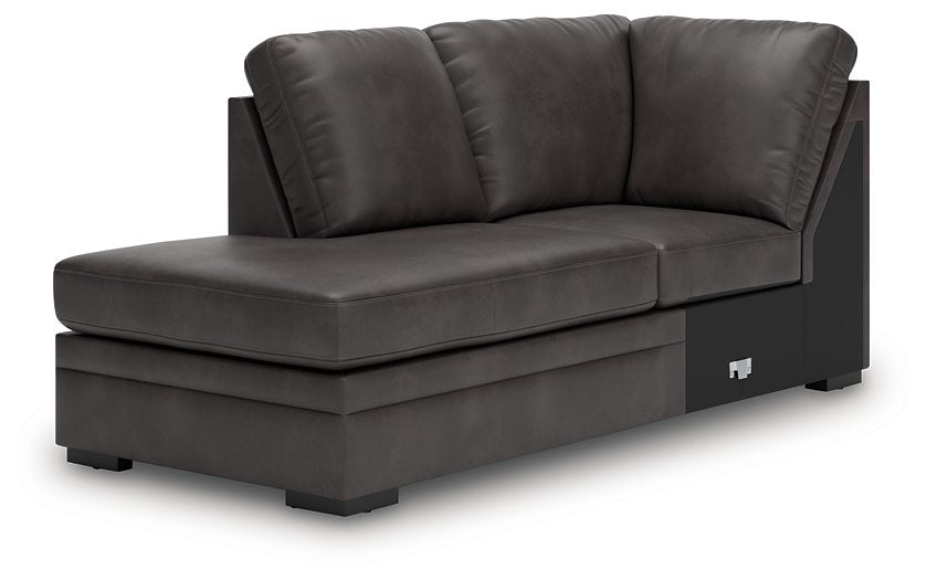 Lofton-Pike Sectional with Chaise
