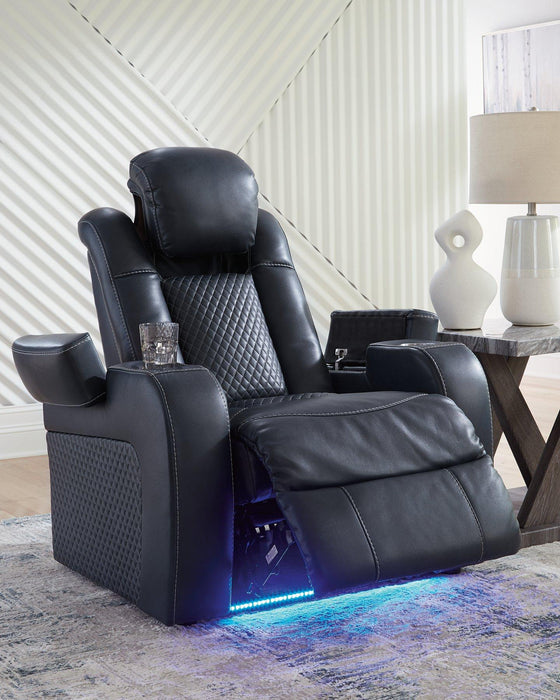 Fyne-Dyme Power Recliner Black Friday Special