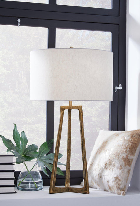 Ryandale Table Lamp