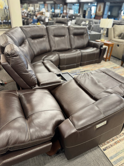 6 Piece Reclining Sectional H476 by Moto Motion