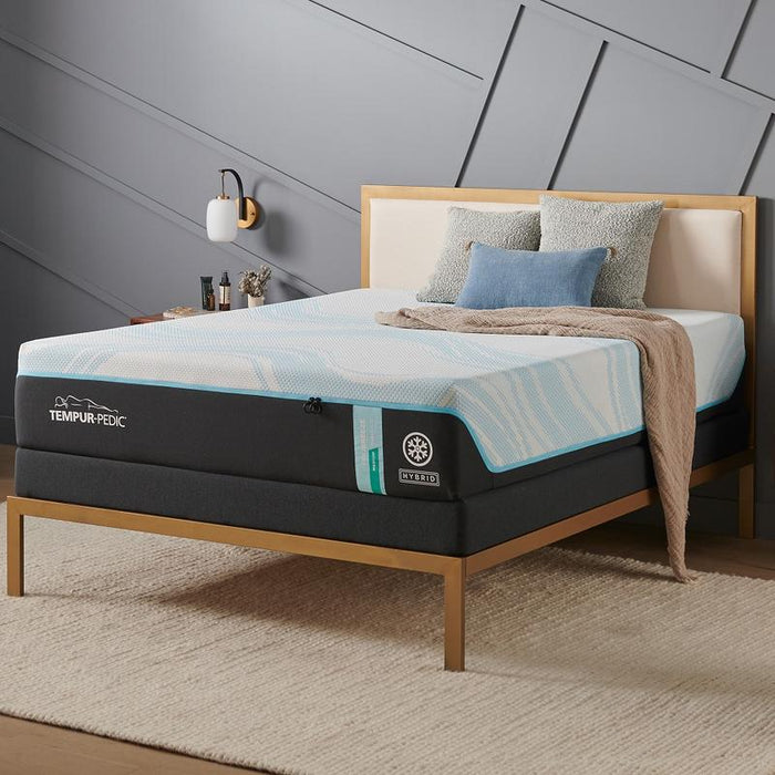 TEMPUR-ProBreeze® Medium Hybrid 2.0 Mattress by Tempur-pedic